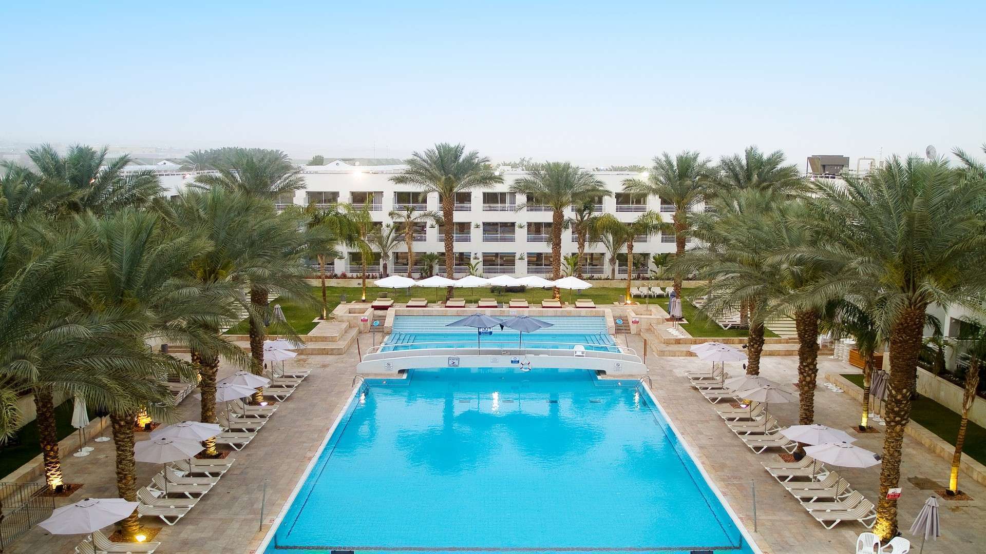 לאונרדו רויאל רזורט