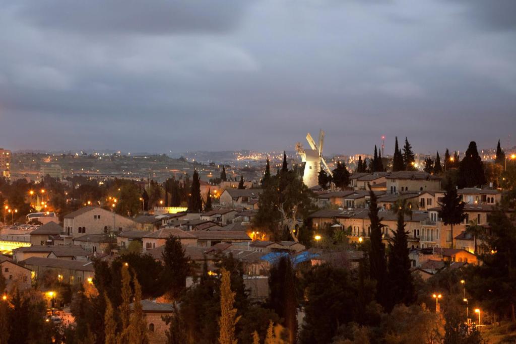 וילה בראון