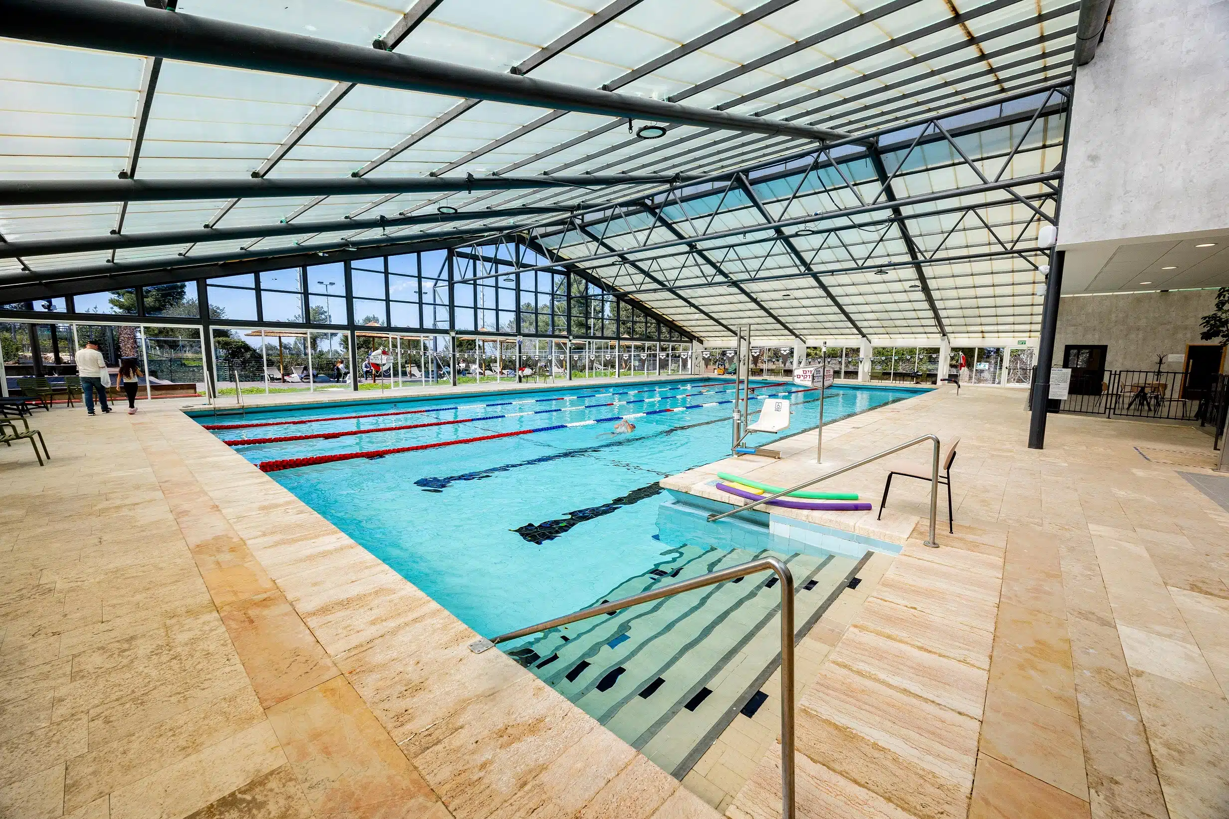 C HOTELS נווה אילן