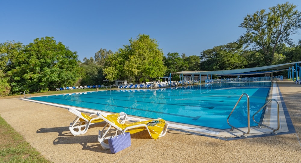 הגושרים מלון בטבע