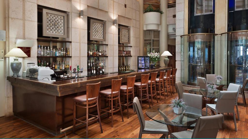 קראון פלאזה