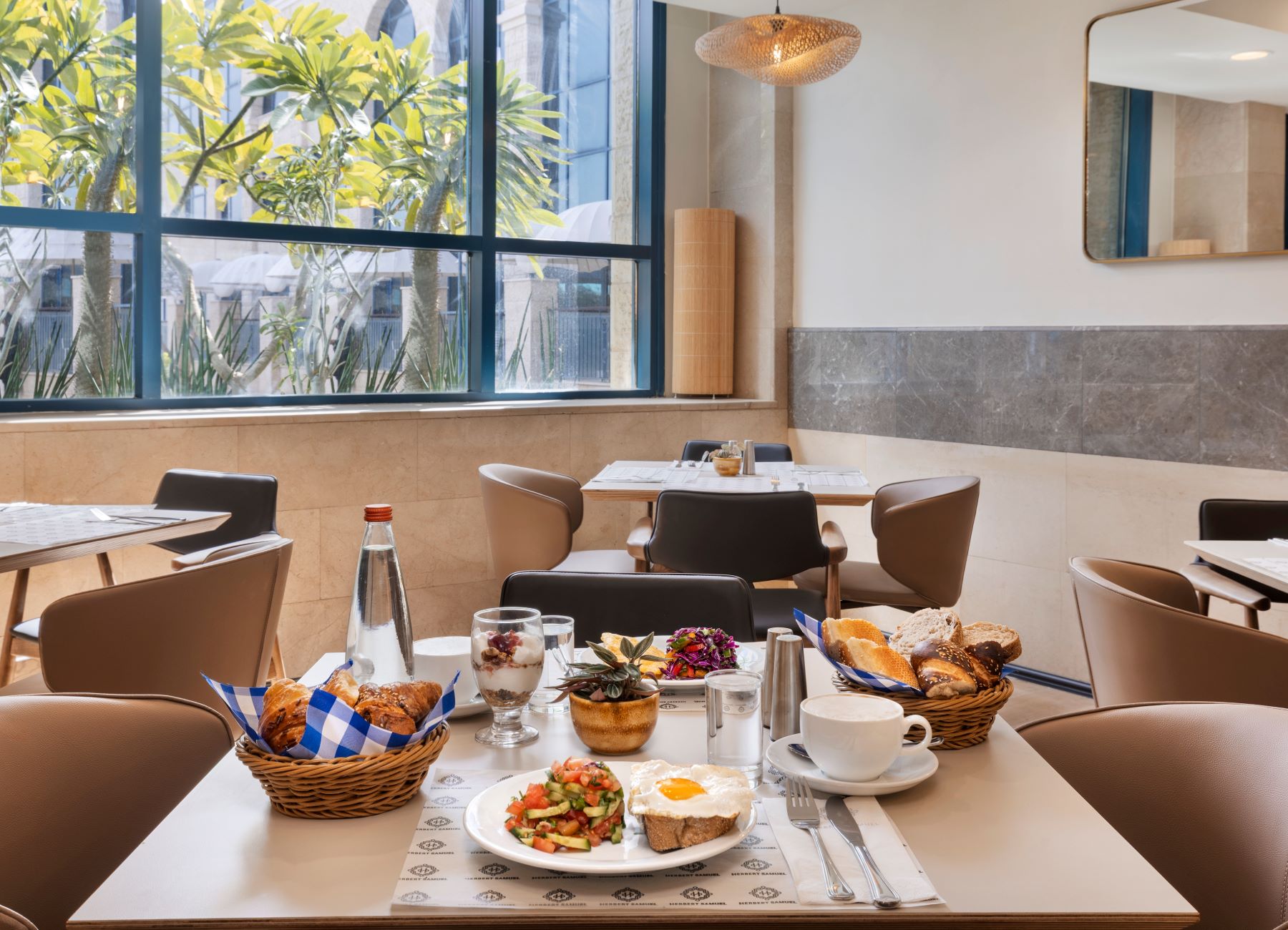 דה הרברט(הורייזון רד סי)