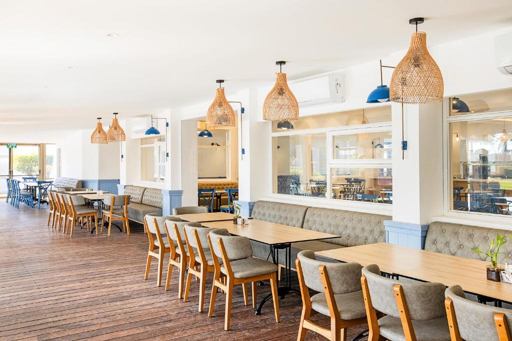 חוף נחשולים