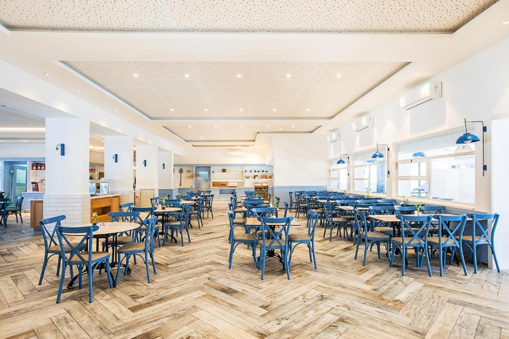 חוף נחשולים