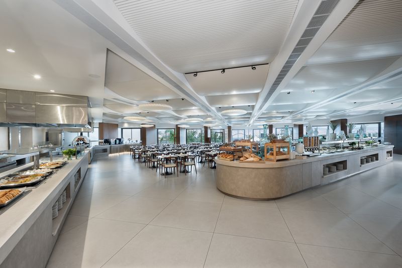 לאונרדו פלאזה