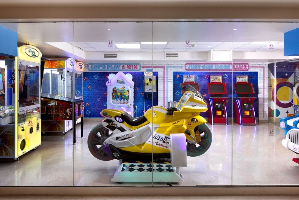 יו מגיק פאלאס