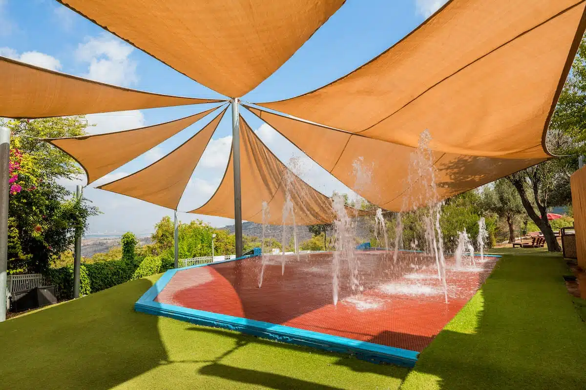 C HOTELS נווה אילן