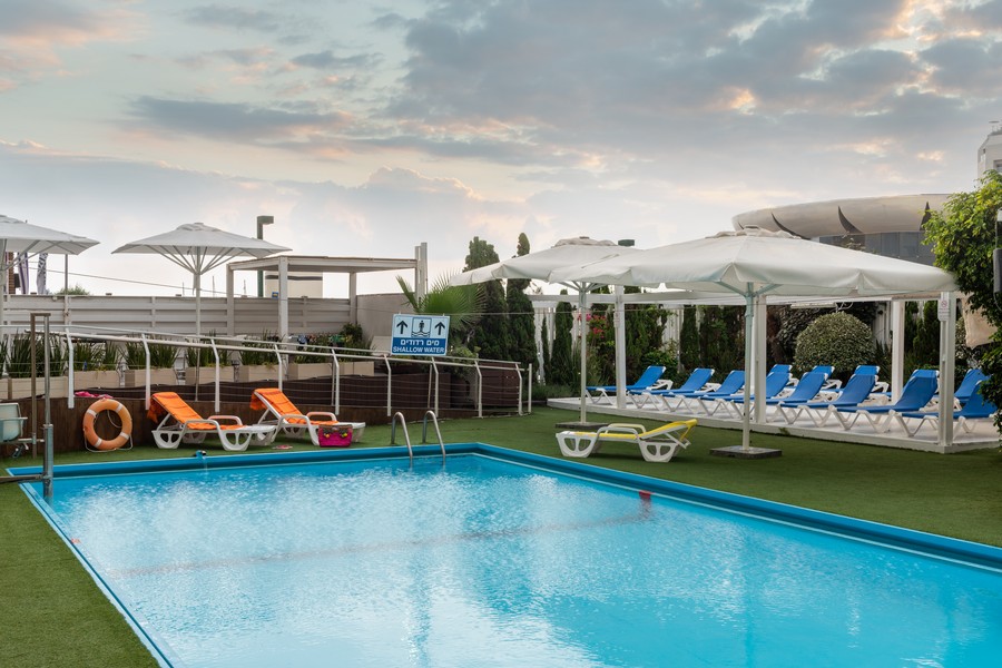 לאונרדו ביץ