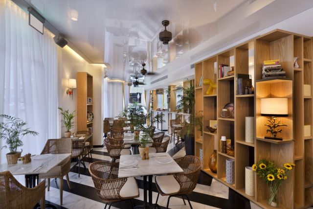 בראון ביץ האוס