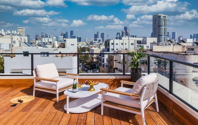 בראון דבורה