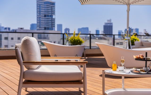 בראון דבורה