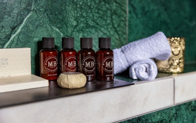 בראון דבורה