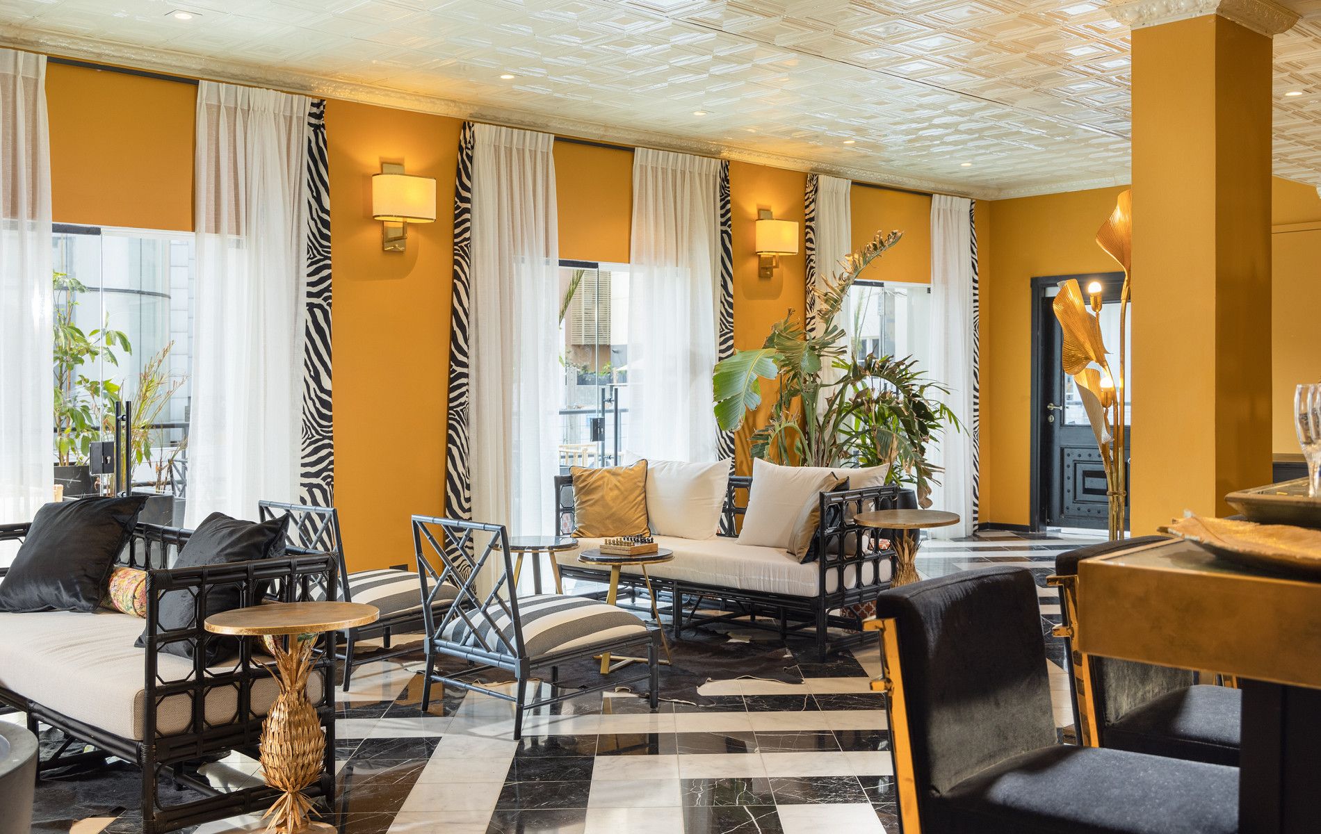 בראון גולדן האוס