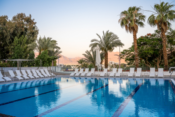 אסטרל נירוונה סוויטס