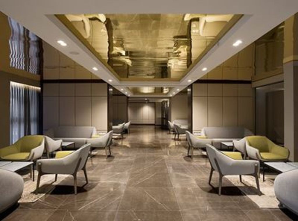 גולדן קראון