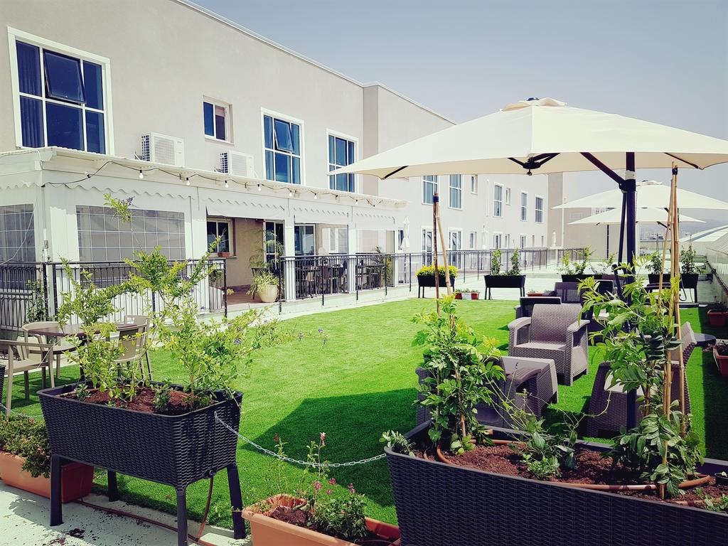 אוליב אין וילה בכפר