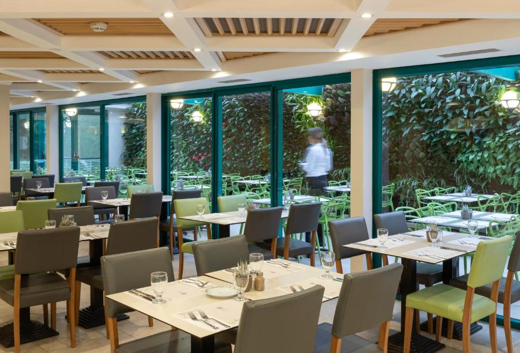 מטרופוליטן