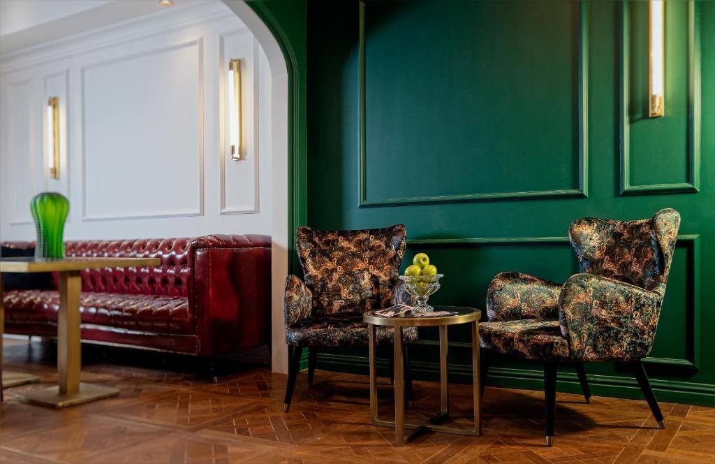 בראון הוטל בובו