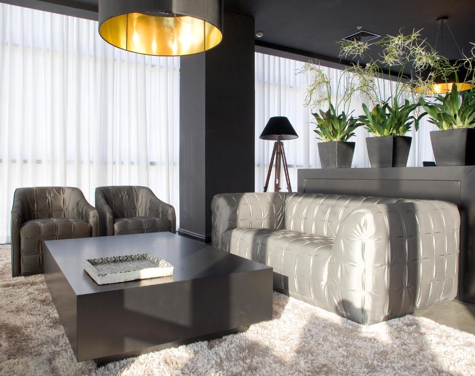 לאונרדו בוטיק