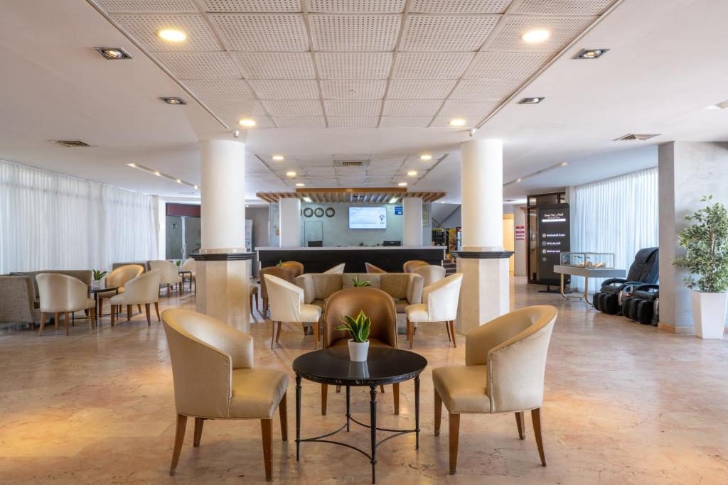 לאונרדו אין