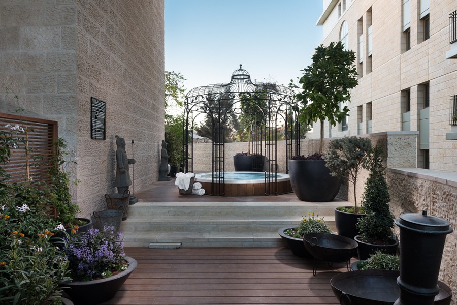 לאונרדו בוטיק