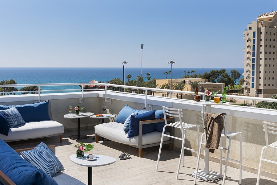 לאונרדו פלאזה