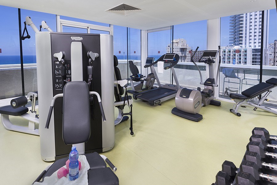 לאונרדו פלאזה