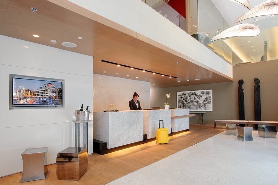 לאונרדו פלאזה