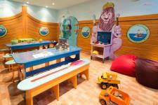 לאונרדו פלאזה