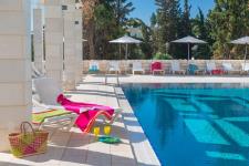 לאונרדו פלאזה