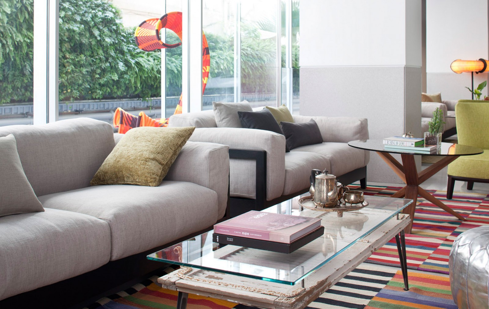 המלון ברחוב מנדלי