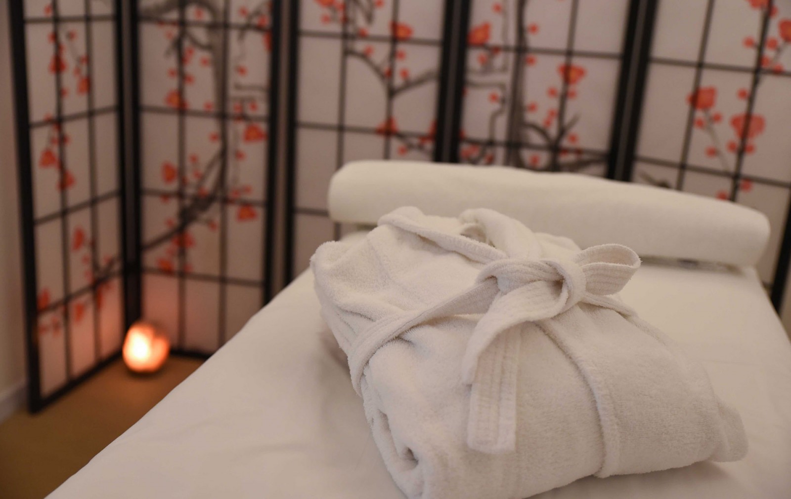 המלון ברחוב מנדלי