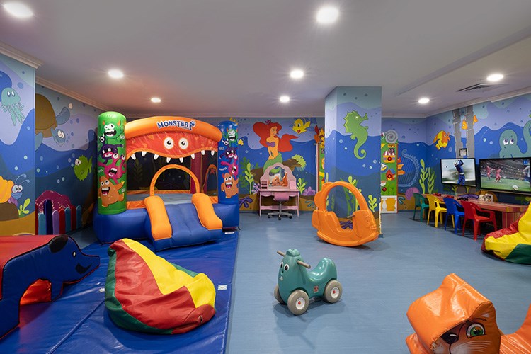 אסטרל מאריס