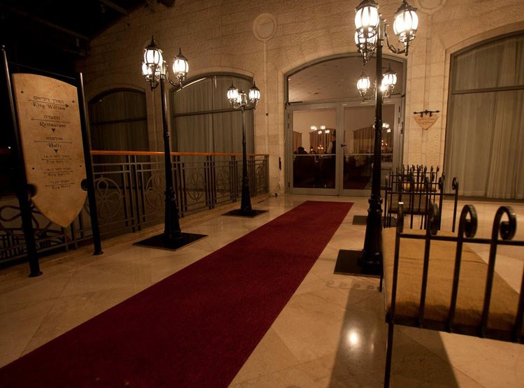 גולדן קראון