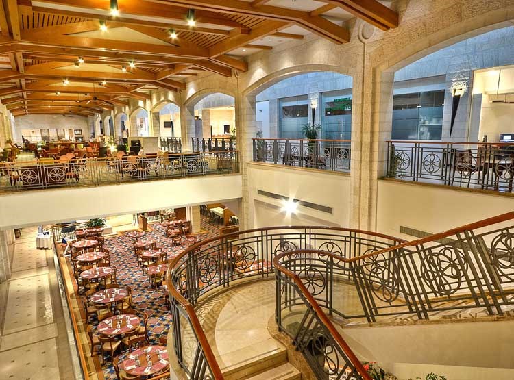 גולדן קראון