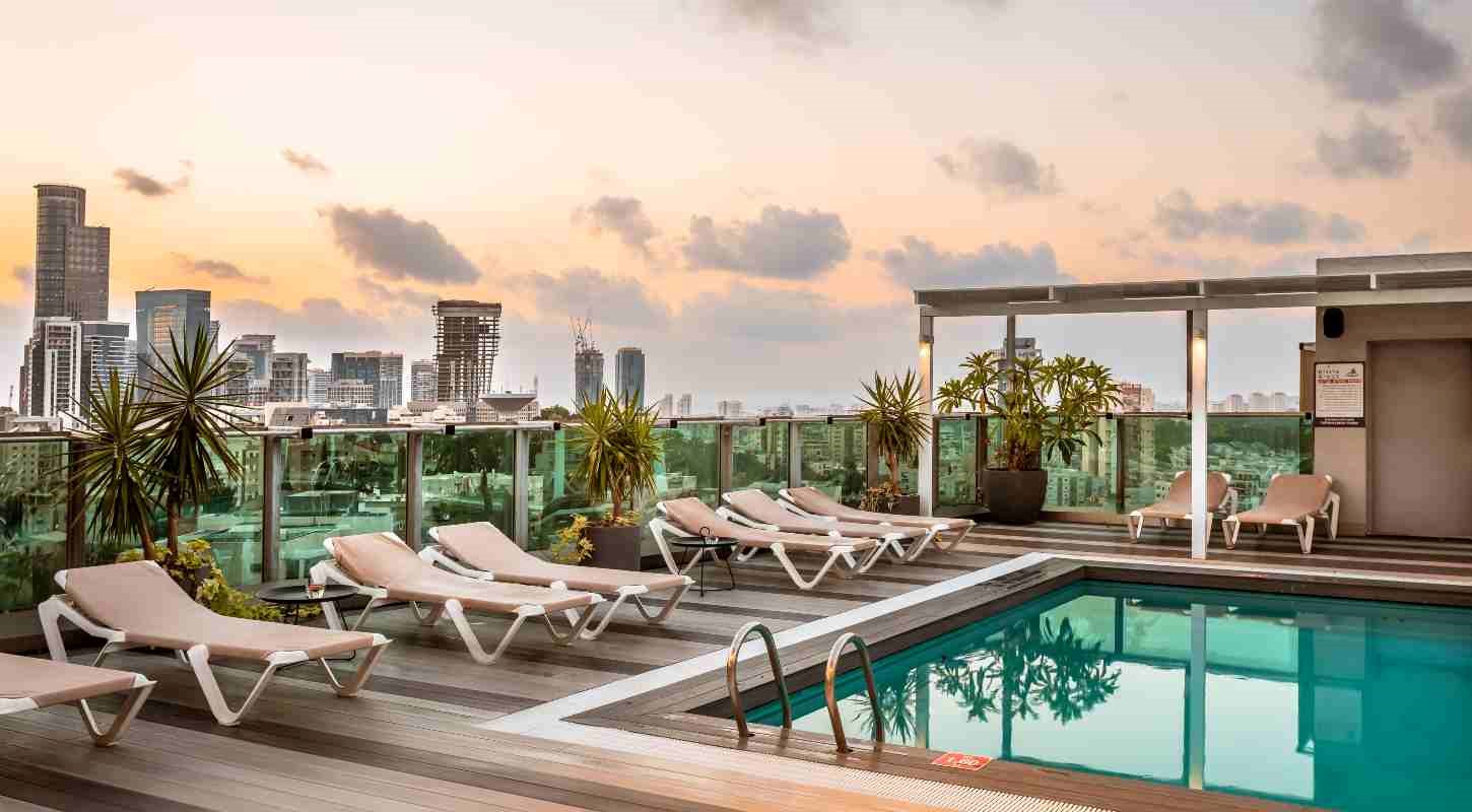 רוקסון אורבן