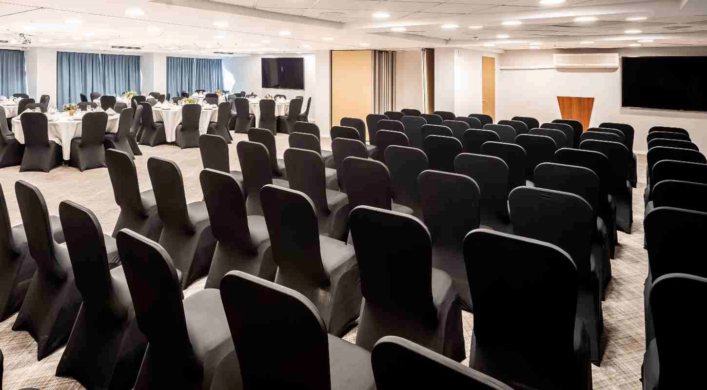 רוקסון אורבן