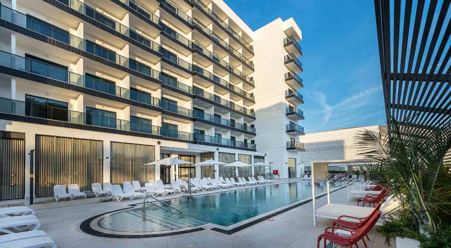 רוקסון רד סי (למבוגרים בלבד)