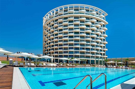 PLAY חוף הצוק