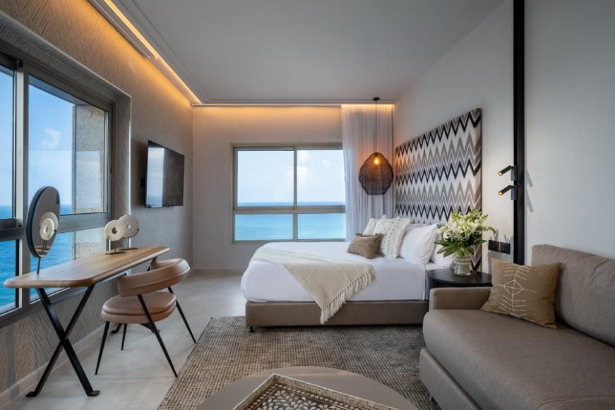 לאונרדו פלאזה