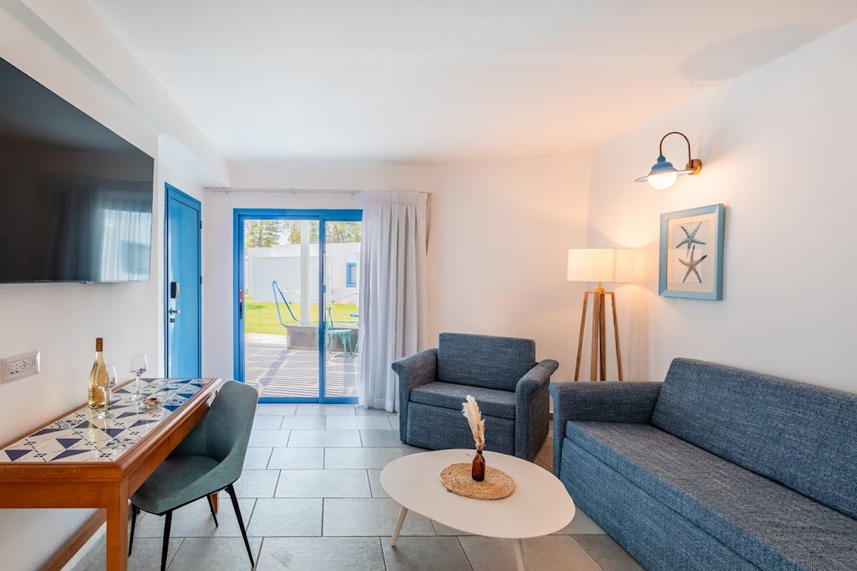 חוף נחשולים