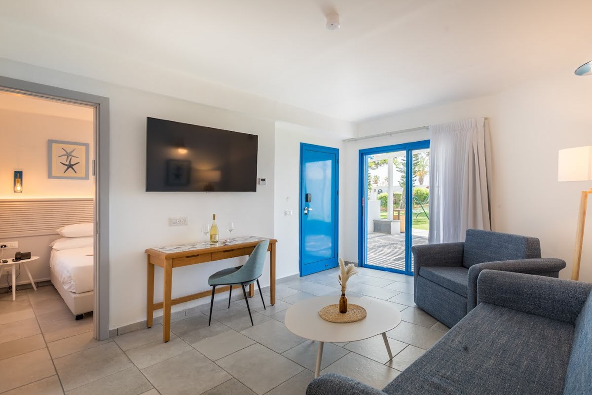 חוף נחשולים