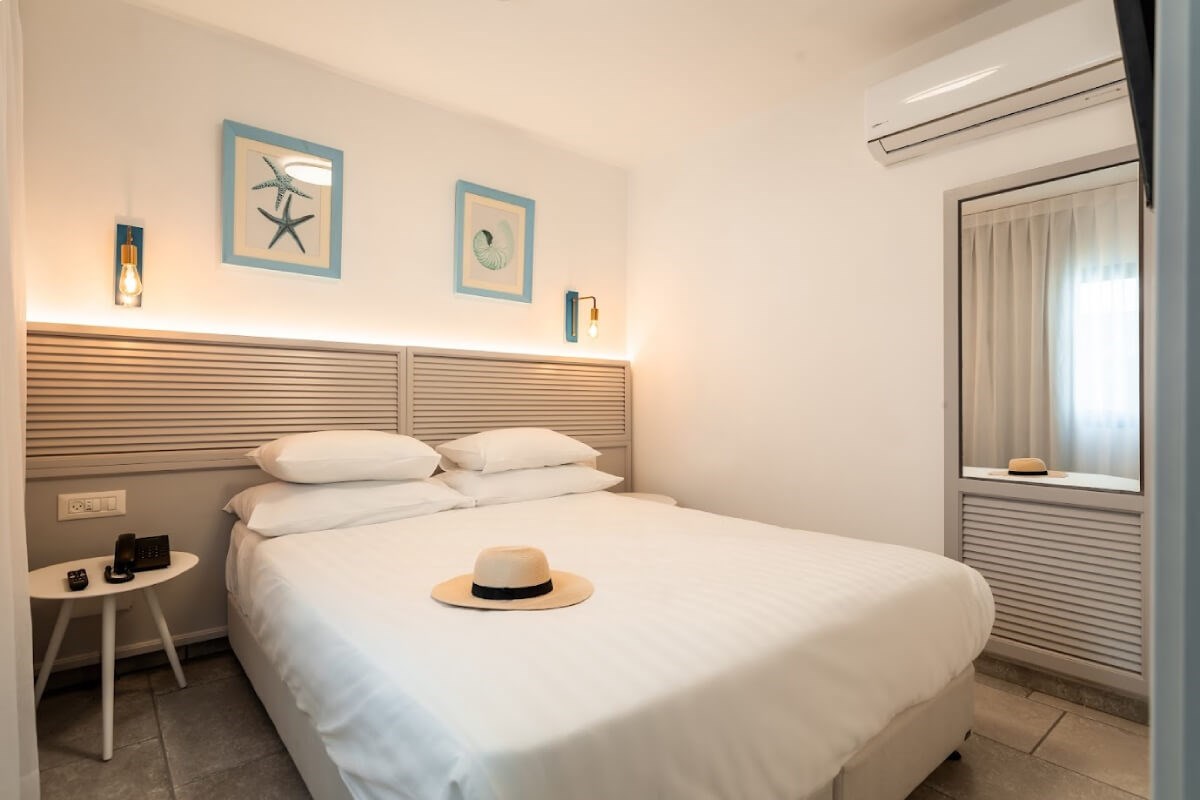 חוף נחשולים