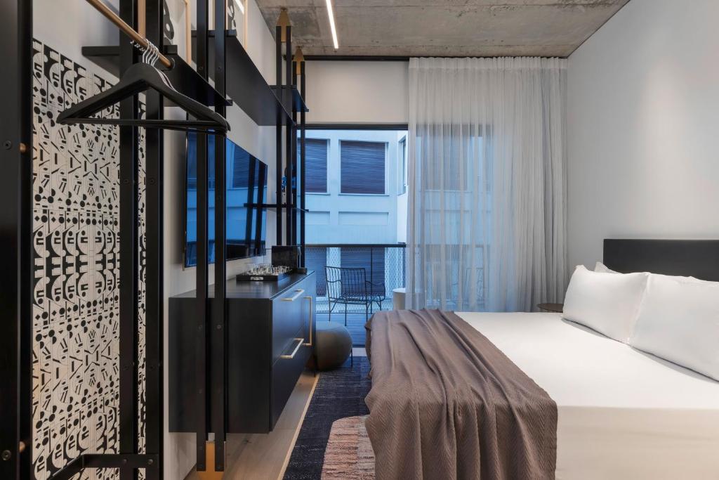 ישרוטל גימנסיה