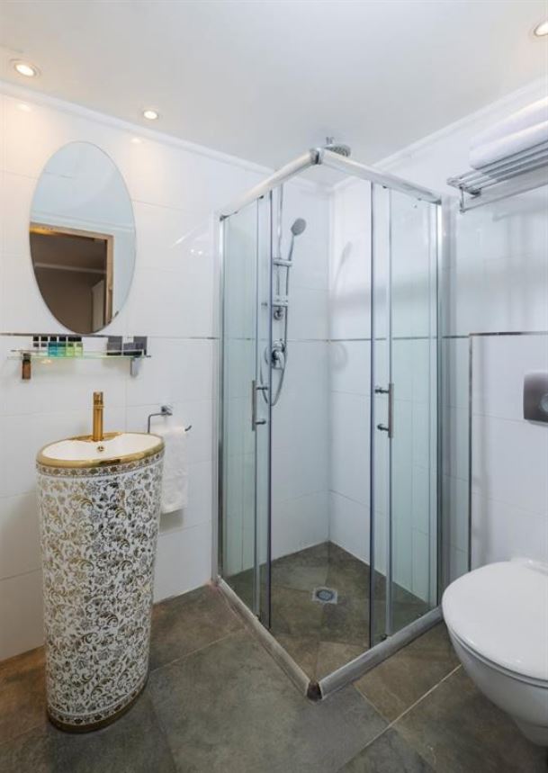 בוטיק אגריפס