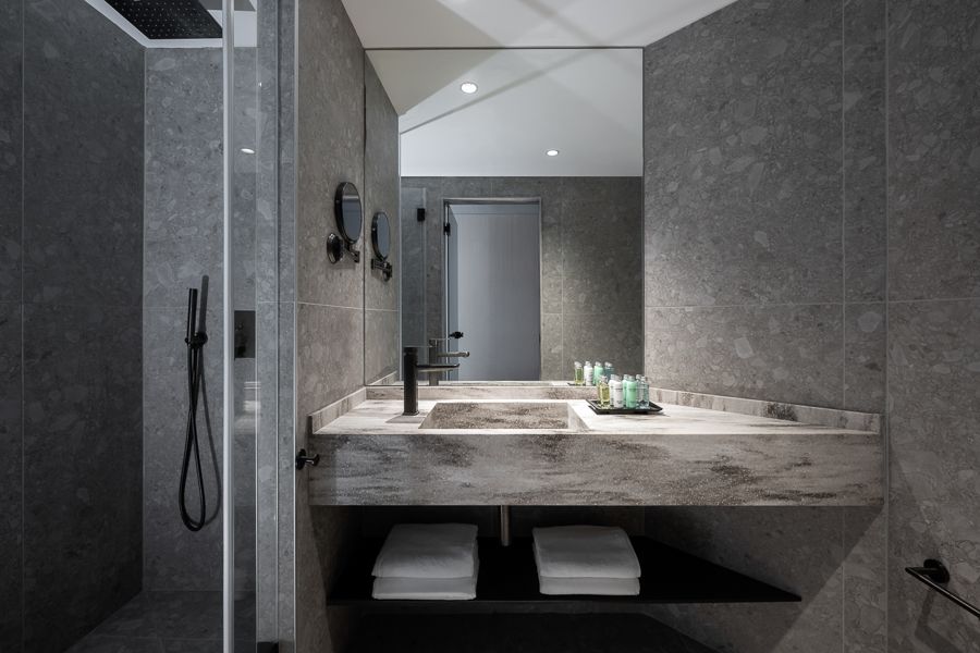 לאונרדו  פלאזה סיטי טאואר רמת גן