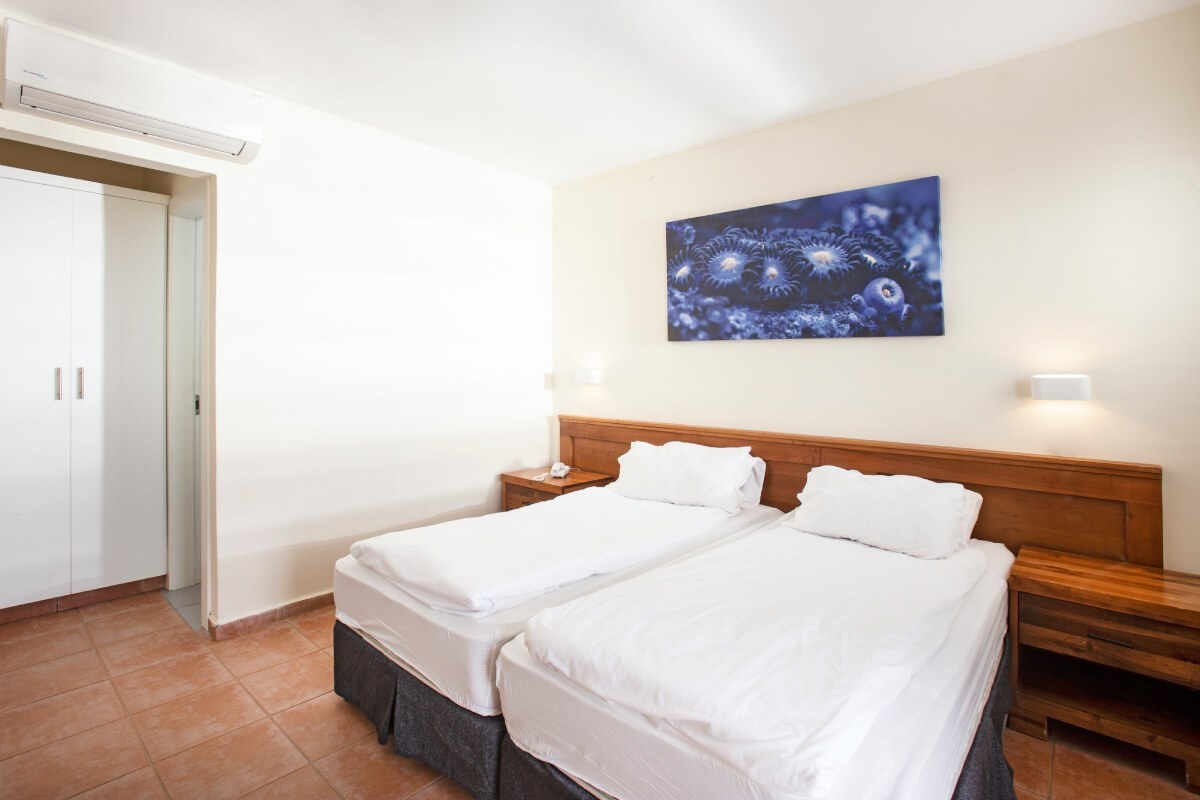 חוף נחשולים