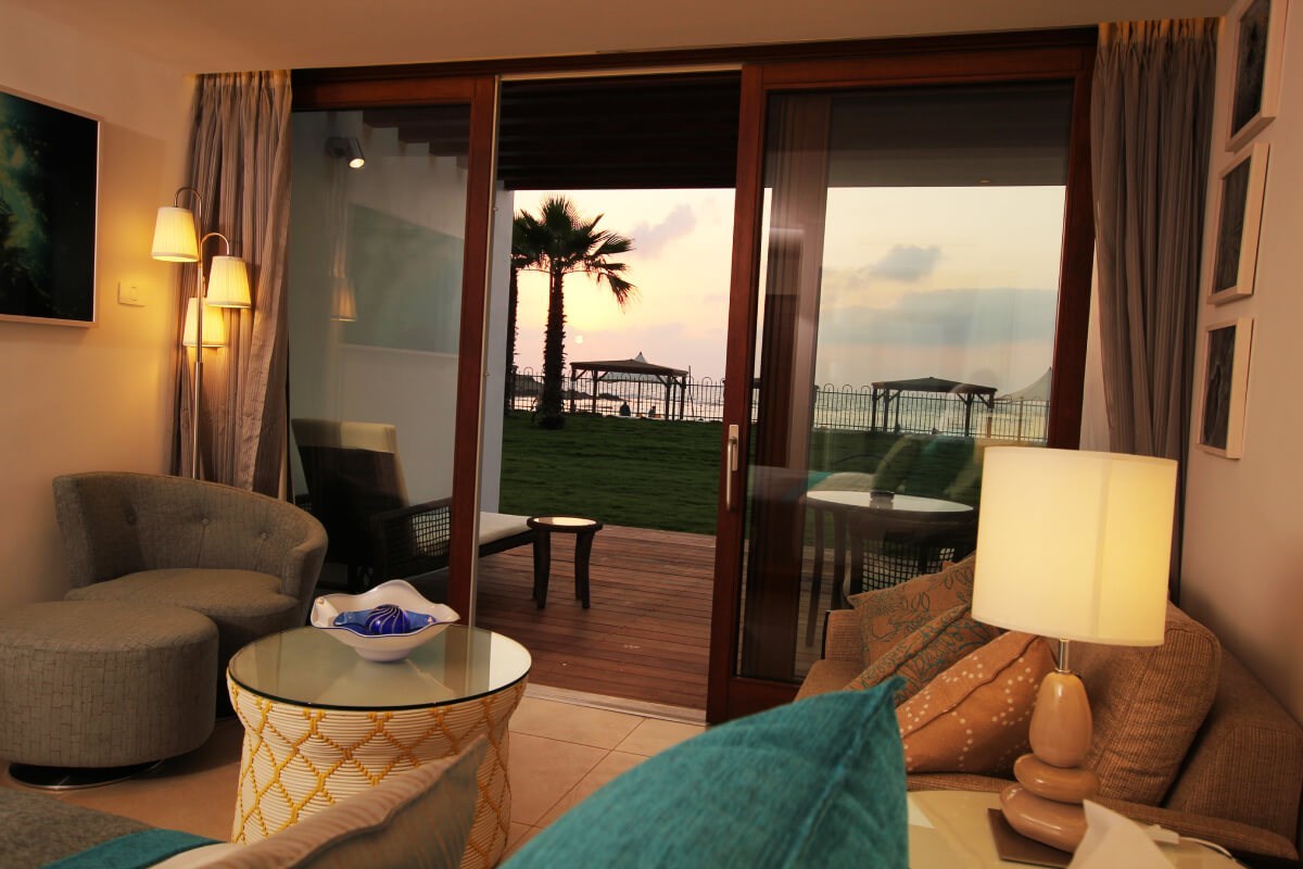 חוף נחשולים