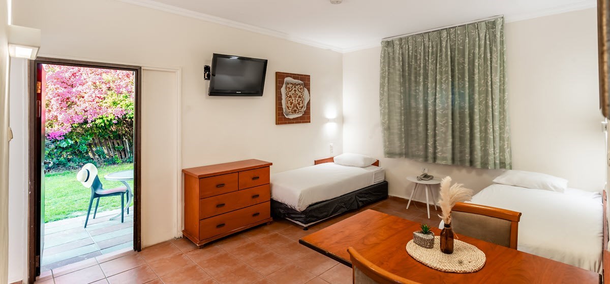 חוף נחשולים