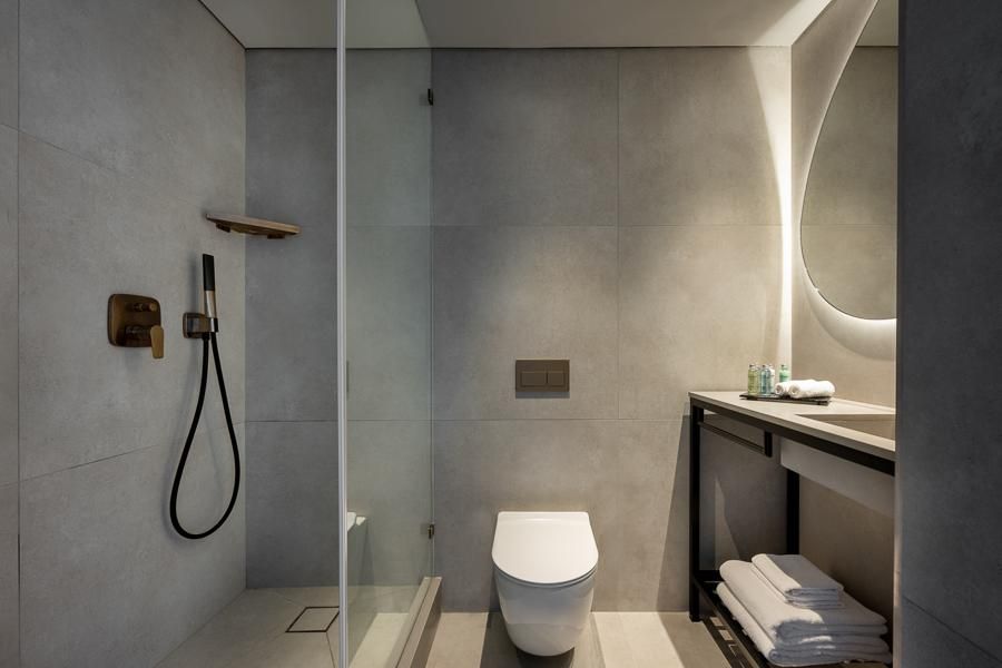 לאונרדו פלאזה